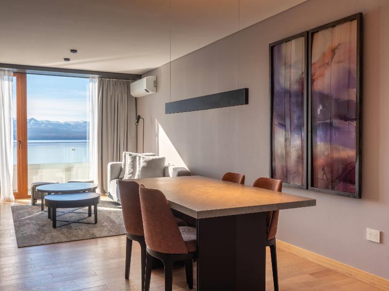 Radisson Blu Bariloche image
