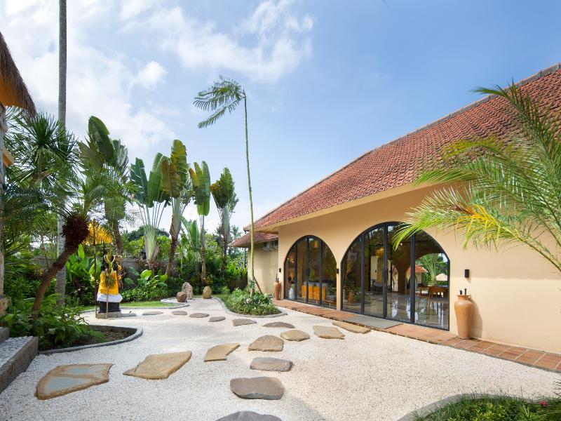 Cabana Kedungu Villa By Ini Vie Hospitality image