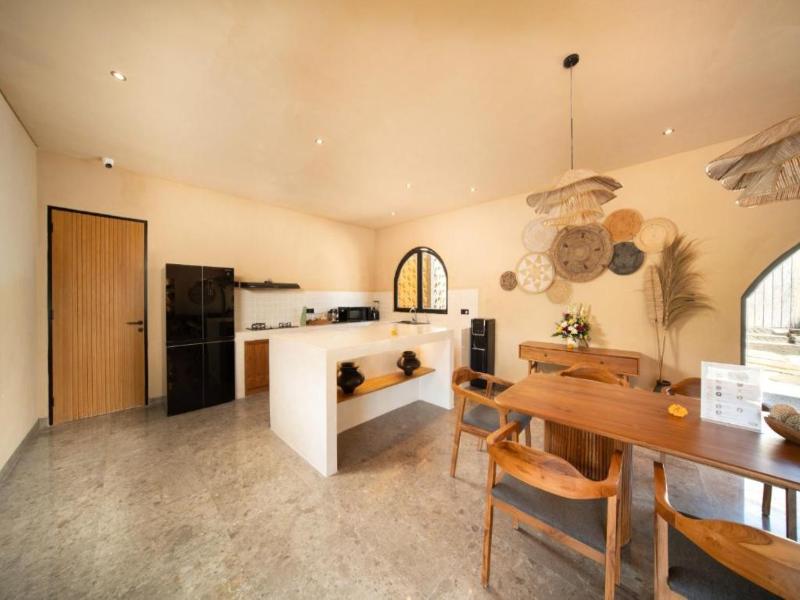 Cabana Kedungu Villa By Ini Vie Hospitality image