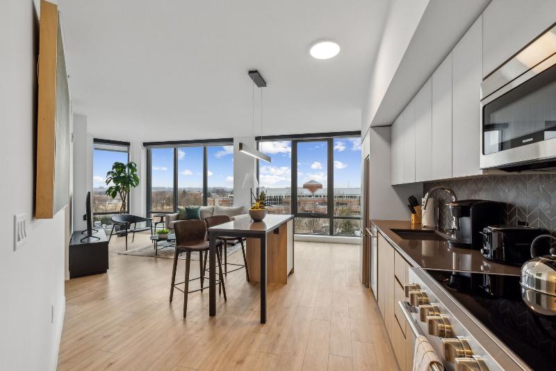 Placemakr Buzzard Point - Image 8