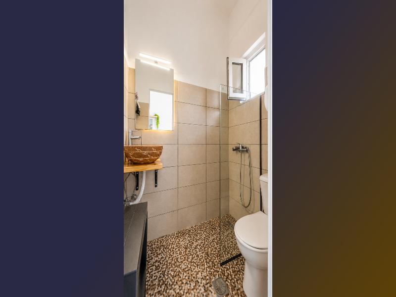 Karavaki Apartments image