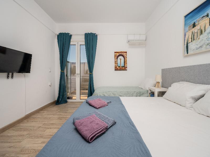 Karavaki Apartments image
