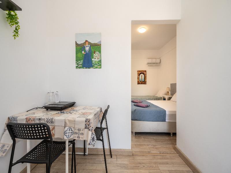 Karavaki Apartments image