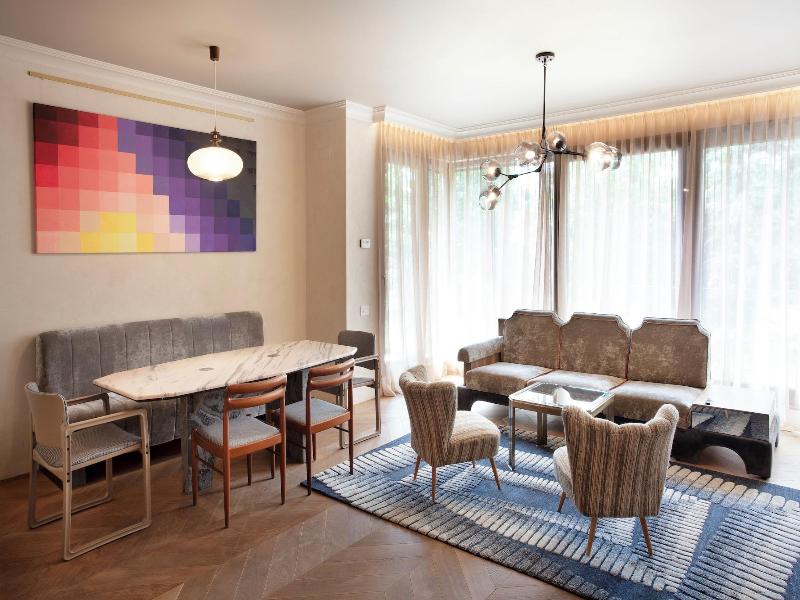 Room12 image