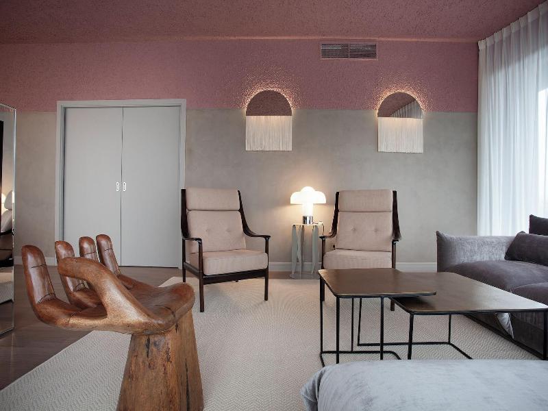 Room12 image