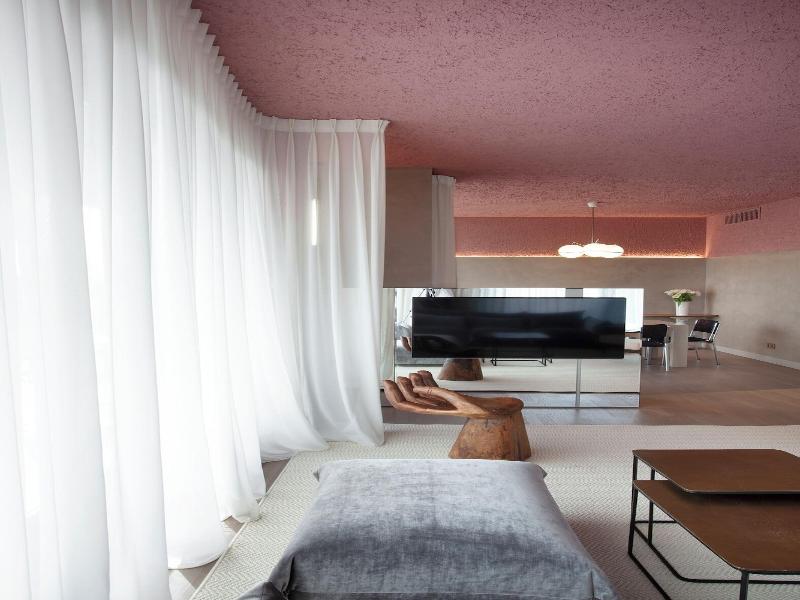 Room12 image