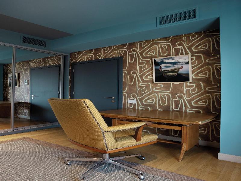 Room12 image