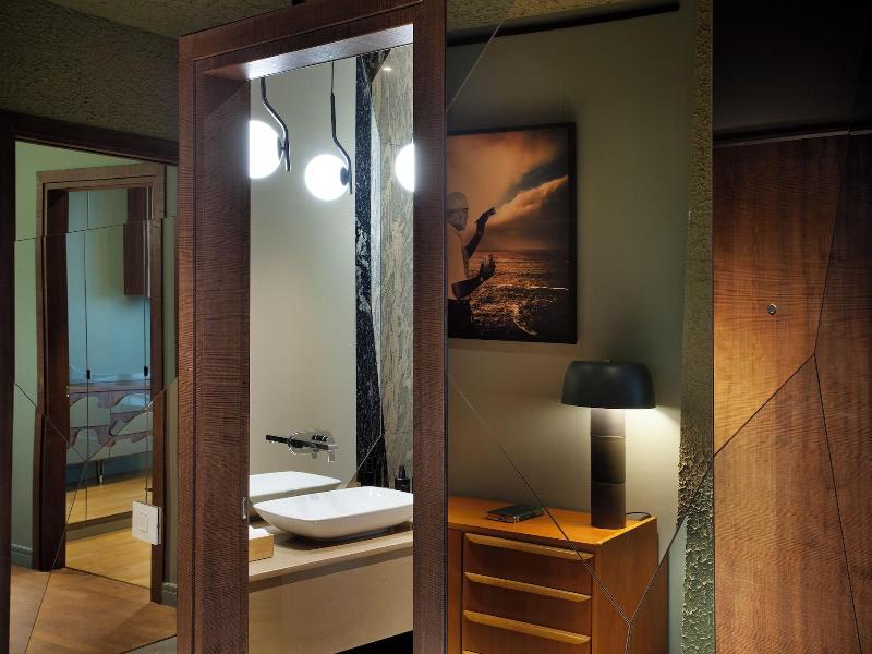 Room12 image
