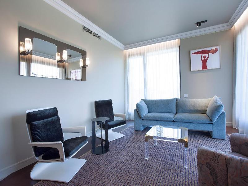 Room12 image