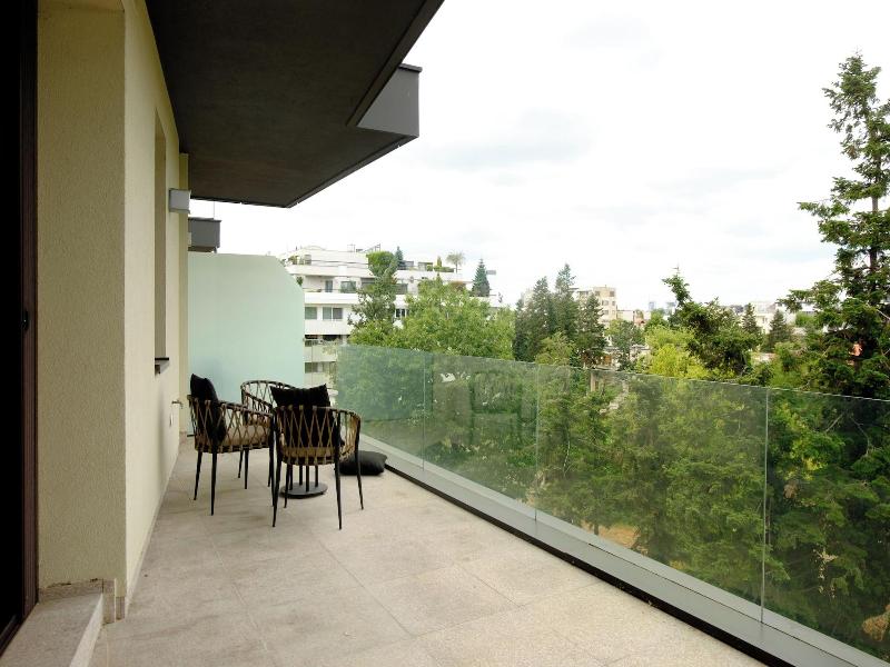 Room12 image