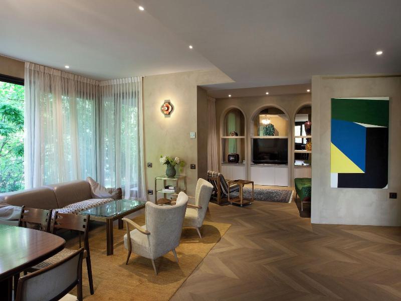 Room12 image