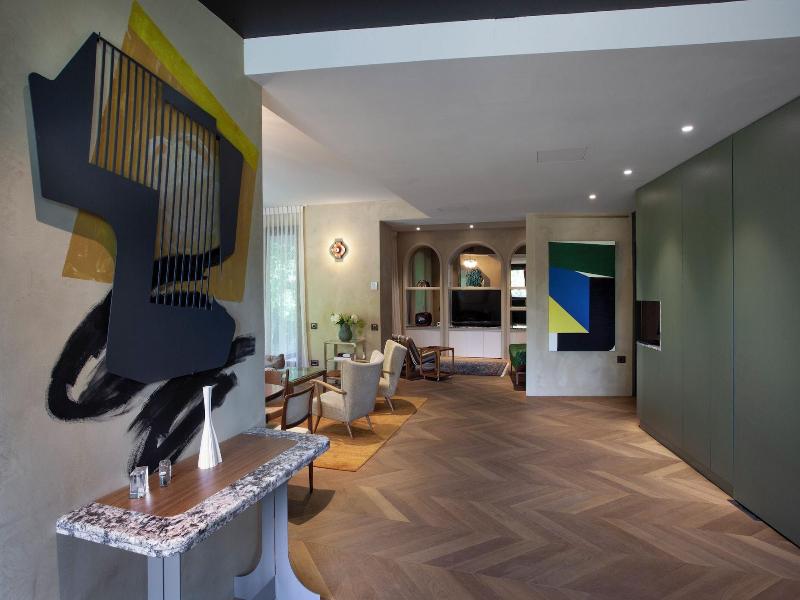 Room12 image