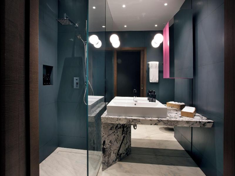 Room12 image
