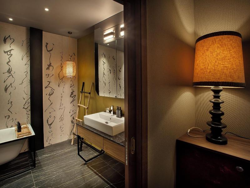 Room12 image