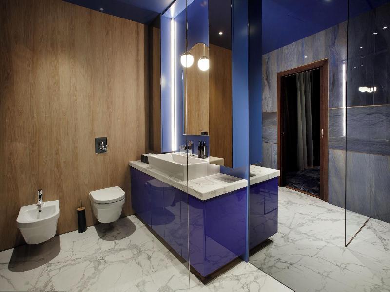 Room12 image