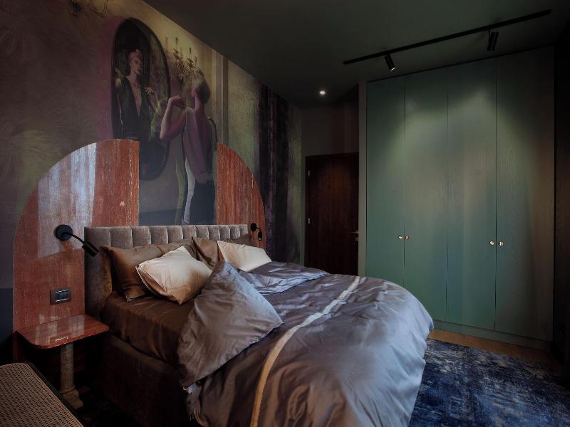Room12 image