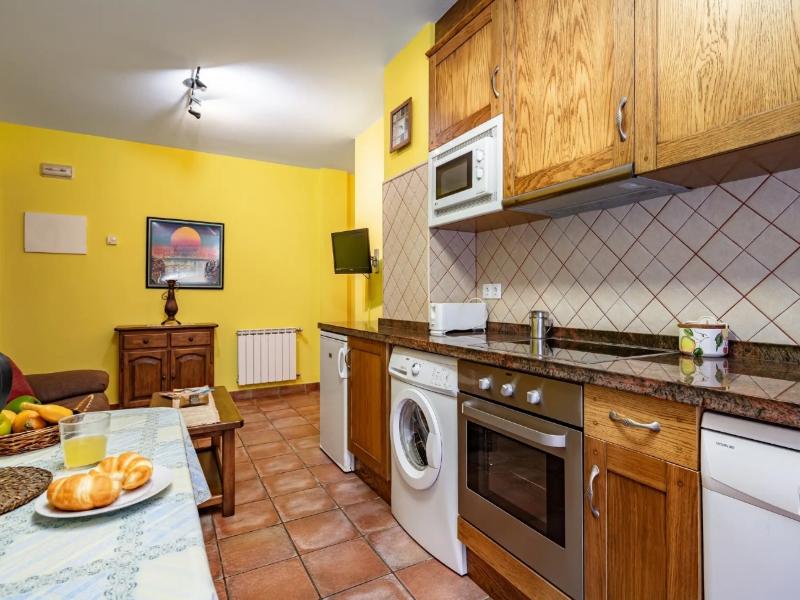 Apartamentos Rurales La Viña image