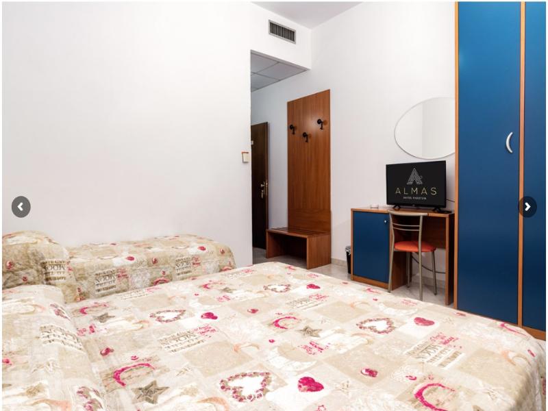 Hotel Almas image