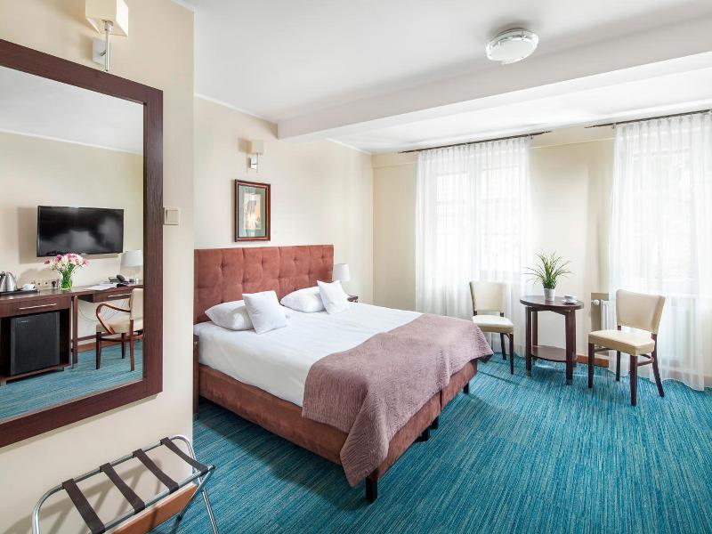 Hotel Bonum image
