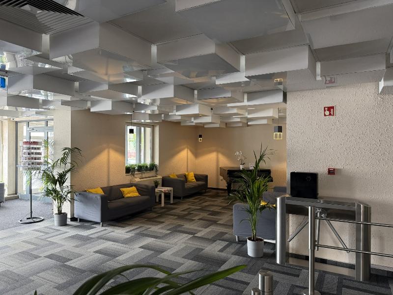 Free Parking,free Breakfast, 15 Min To City Center image