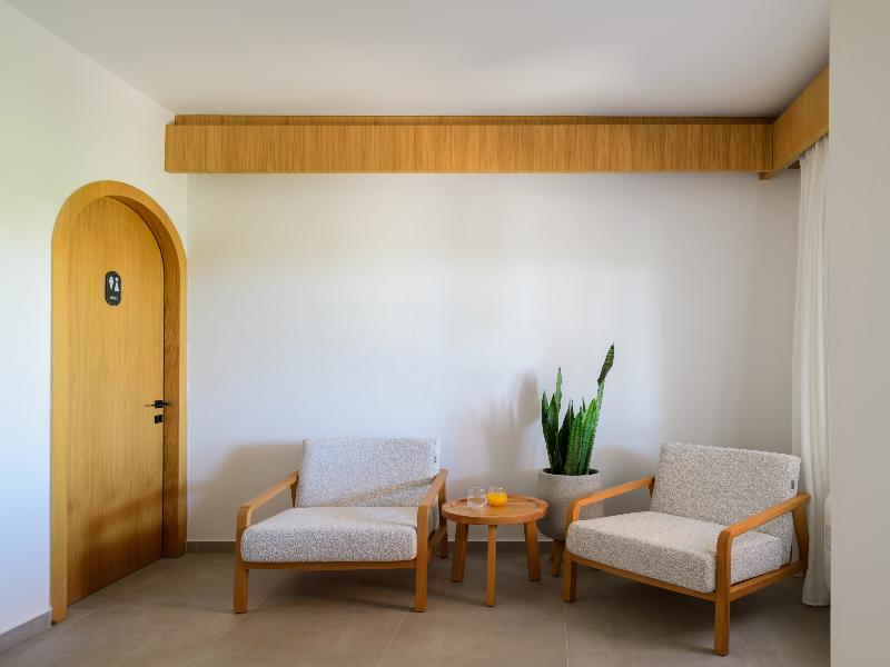 Safrani Suites