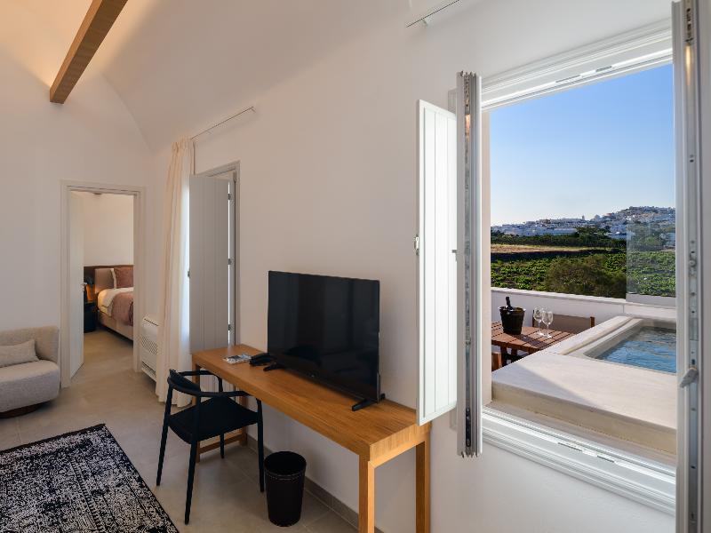 Safrani Suites image