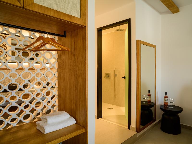 DOUBLE COMFORT — photo 4