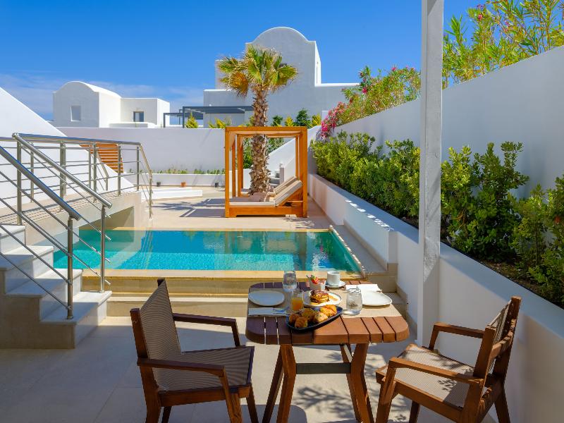 SUITE TWO BEDROOMS WITH PRIVATE POOL — photo 18