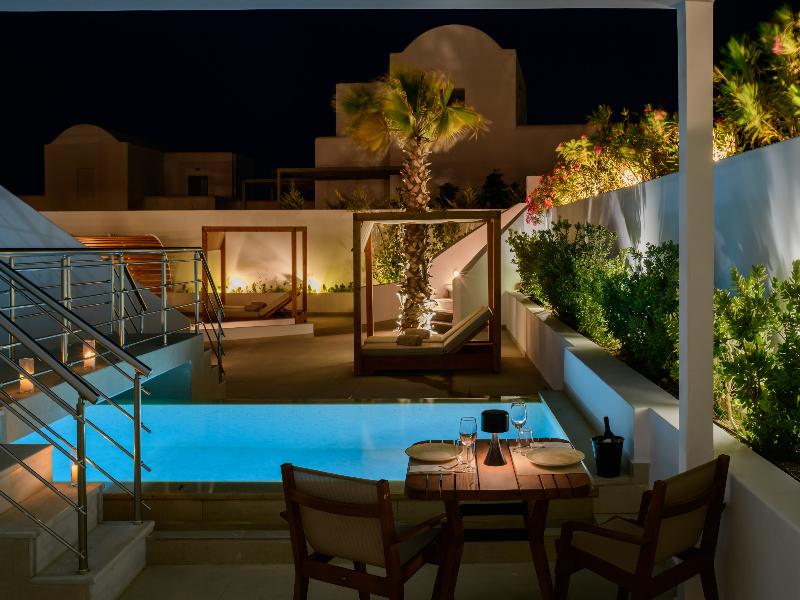 SUITE TWO BEDROOMS WITH PRIVATE POOL — photo 4