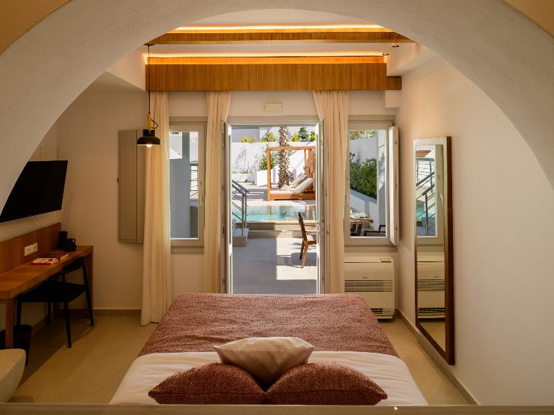 SUITE TWO BEDROOMS WITH PRIVATE POOL — photo 26