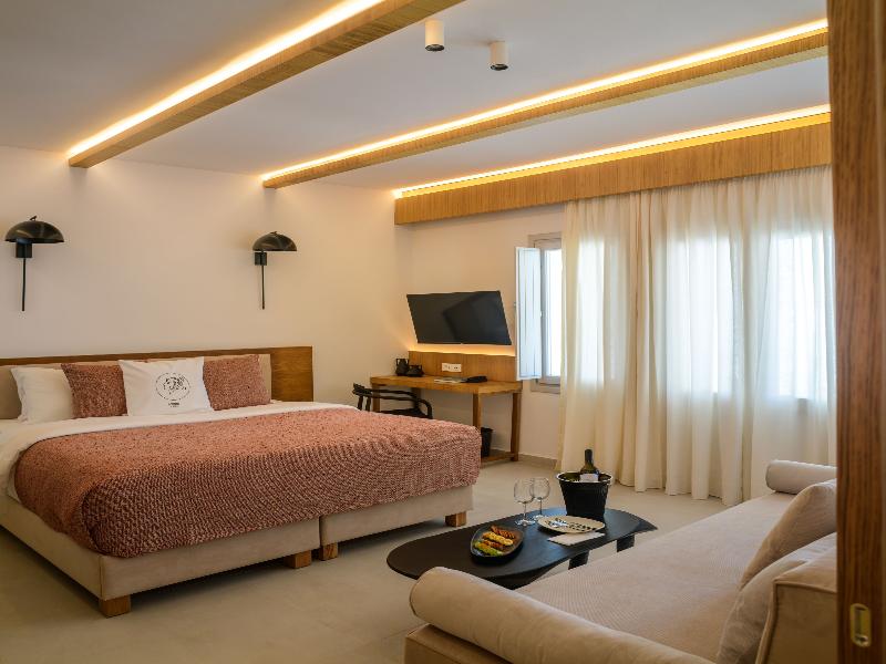 SUITE TWO BEDROOMS WITH PRIVATE POOL — photo 40