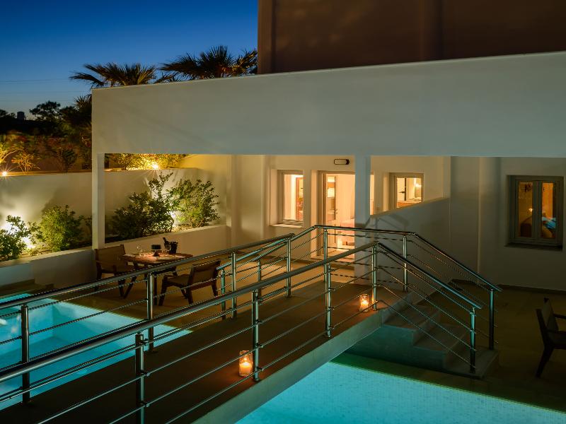 SUITE TWO BEDROOMS WITH PRIVATE POOL — photo 43