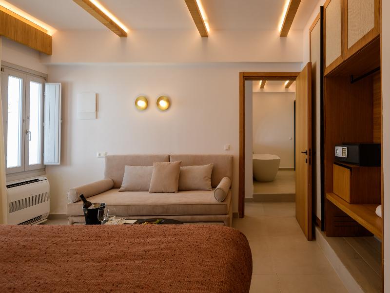 SUITE TWO BEDROOMS WITH PRIVATE POOL — photo 33