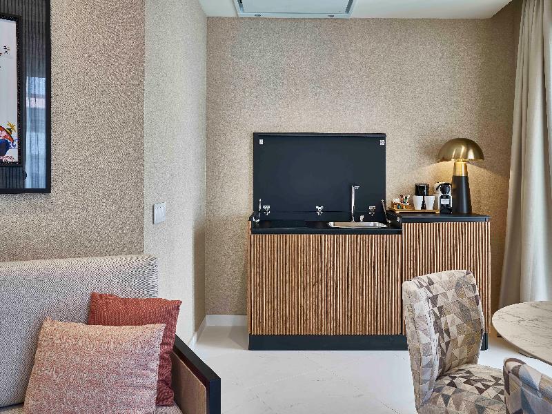 Vincci Molviedro Suites Apartments image