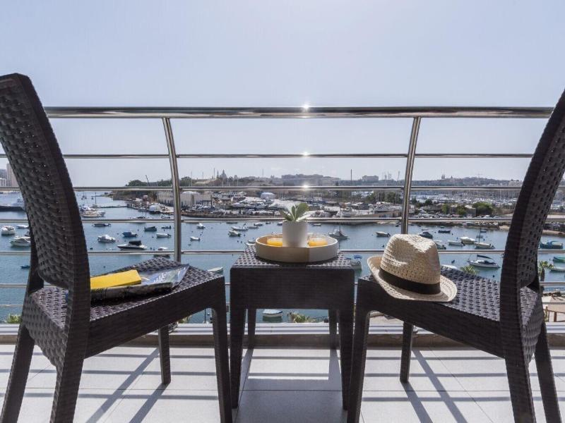 Valletta View Apartments By St Hotels image