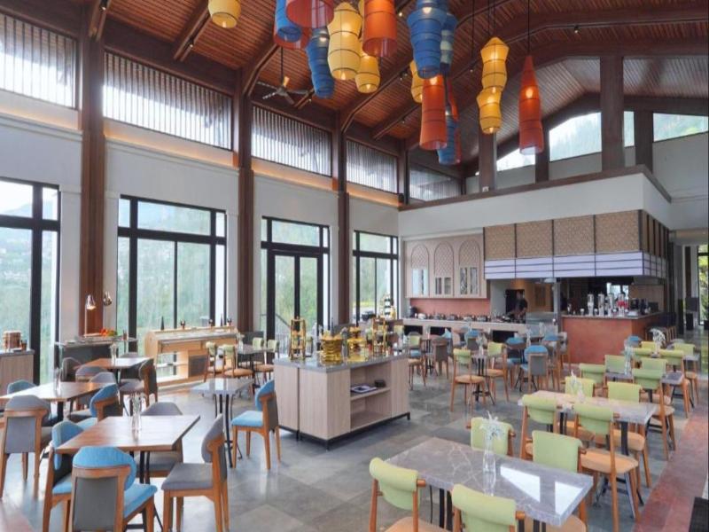 Jambuluwuk Bromo Resort image