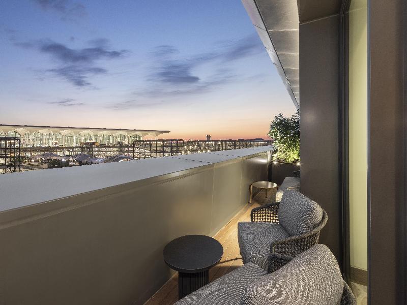 Hilton Istanbul Airport image