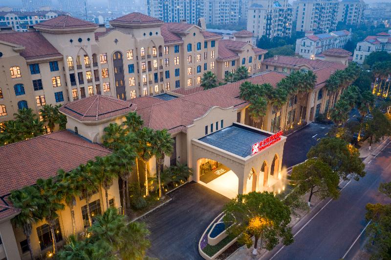 Hilton Garden Inn Shanghai Changxing Island image