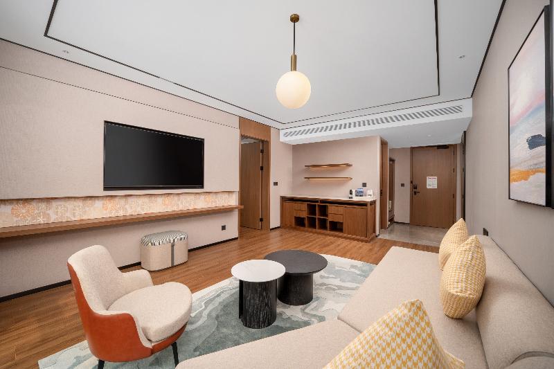 Hilton Garden Inn Shanghai Changxing Island image