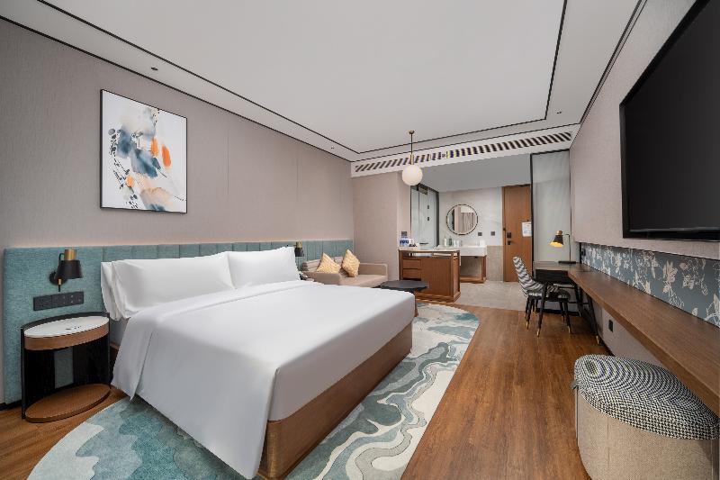 Hilton Garden Inn Shanghai Changxing Island image