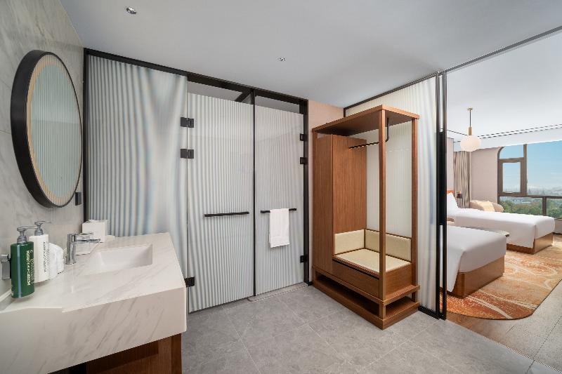 Hilton Garden Inn Shanghai Changxing Island image