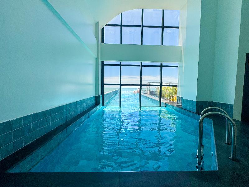 Blue Sea Hotel image