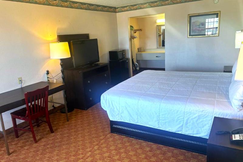 Victorian Inn By OYO Whitesboro US Hwy 82 image
