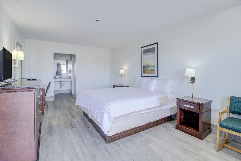 OYO Malden Airport Inn image
