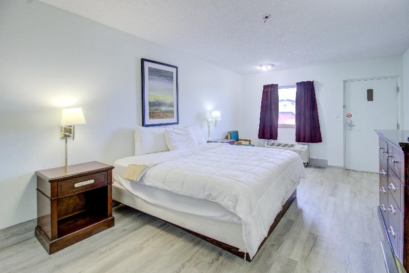 OYO Malden Airport Inn image