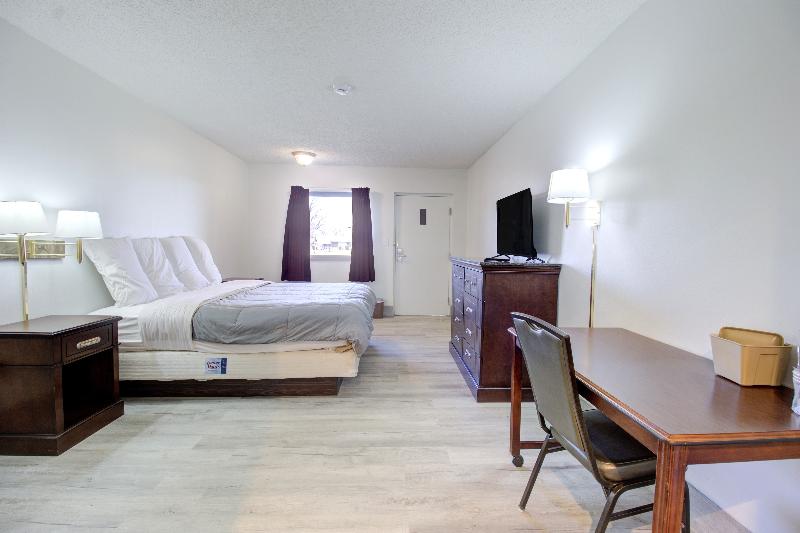 OYO Malden Airport Inn image