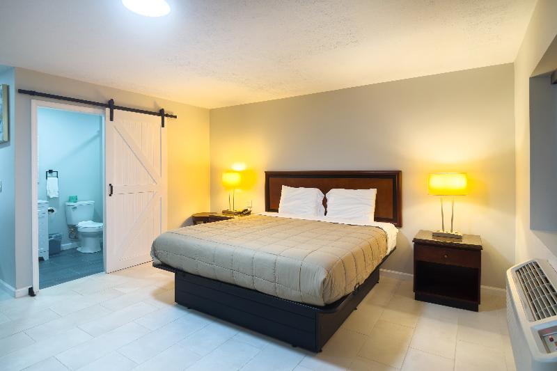 Imperial Inn Tazwell image