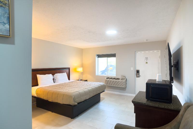 Imperial Inn Tazwell image