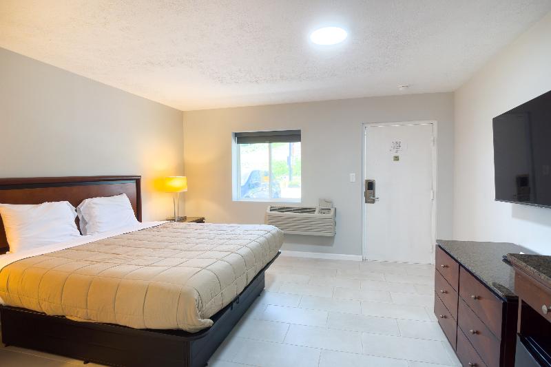 Imperial Inn Tazwell image
