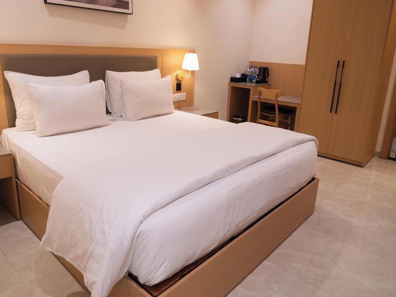 Mastiff Hotel Hinjawadi Pune by OTHPL image